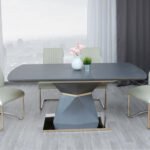 Трапезна маса Дерек